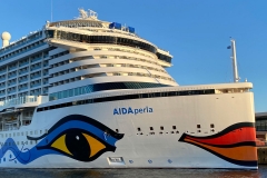 AIDAperla